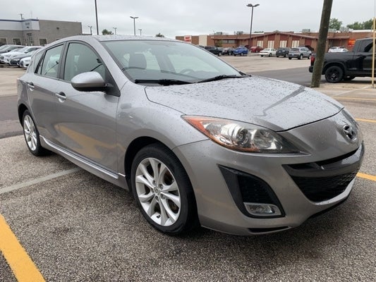 Gently used 2011 Mazda3