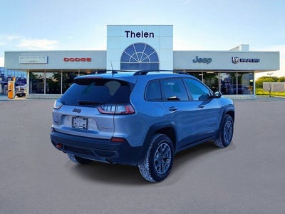 2022 Jeep Cherokee Trailhawk