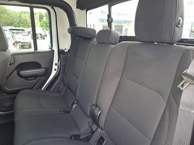 2023 Jeep Gladiator Sport