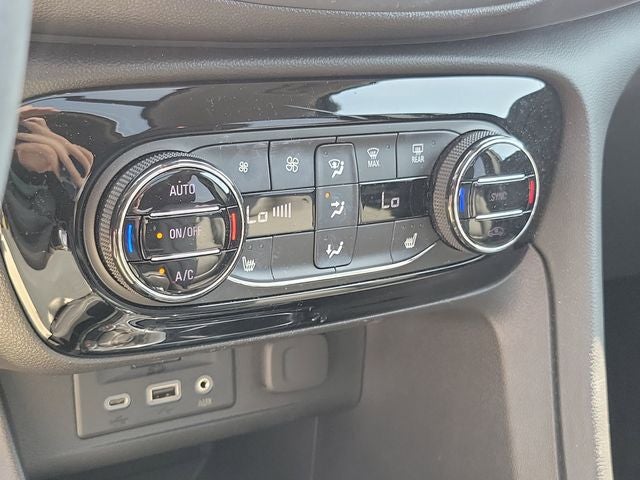 2020 Buick Encore GX Essence