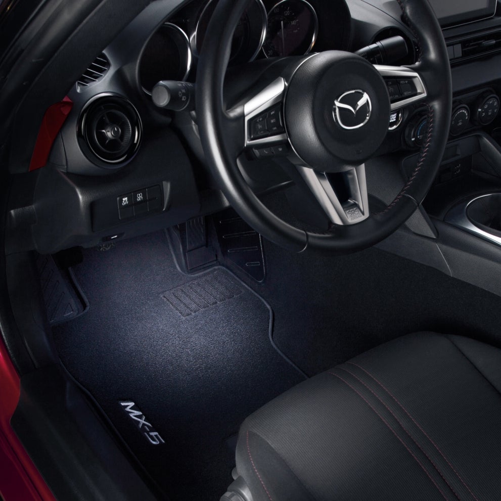 MAZDA MX-5 MIATA RF | Thelen Mazda in Bay City MI